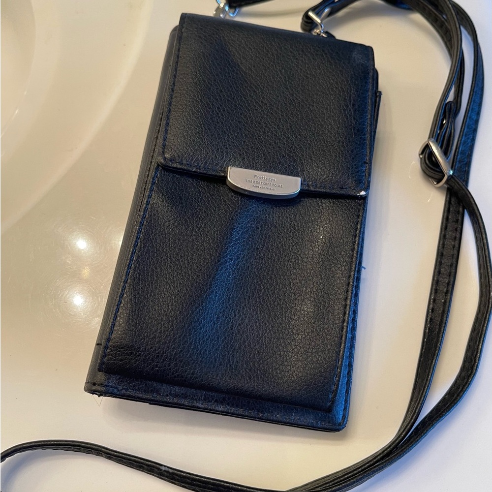 Phone/wallet crossbody purse